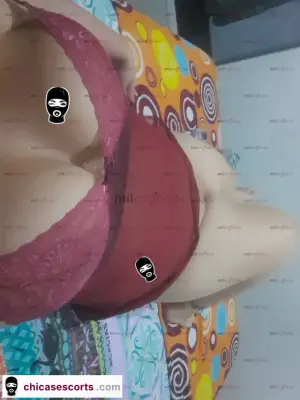 Sarita Delicada Y Ardiente A La Vez, Escorts en Bogotá, Colombia — 20 años