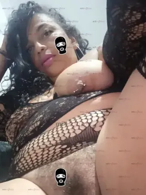 Vuelve Tu Cuca Velluda Madura Vip Potra Milf Voluptuosa, Escorts en Medellín — 23 años