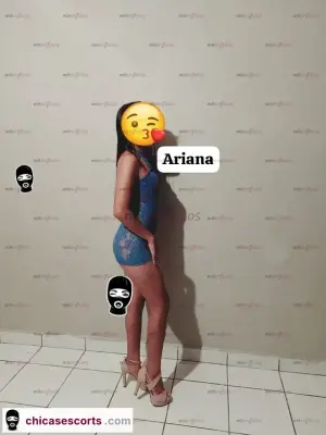 Ariana Tu Flaquita Favorita Estrechita Carita Bonita, Escorts en Bogotá, Colombia — 22 años