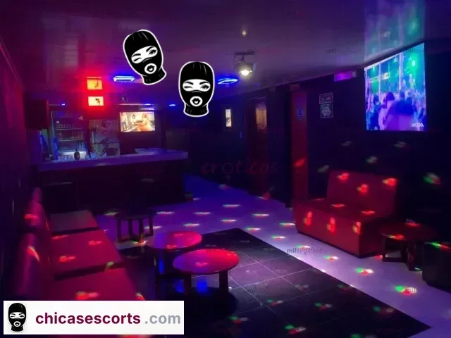 Foto de Club Canelas Exclusivo 24 7 Con Zona Vip Y Habitaciones Privadas Al Norte — imagen 3