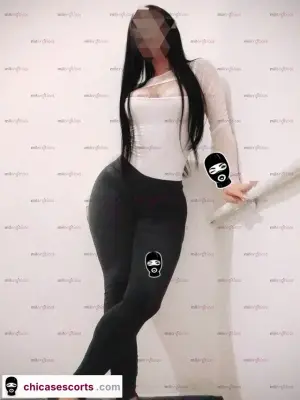 Hermosa Flaca, Escorts en Bogotá — 18 años