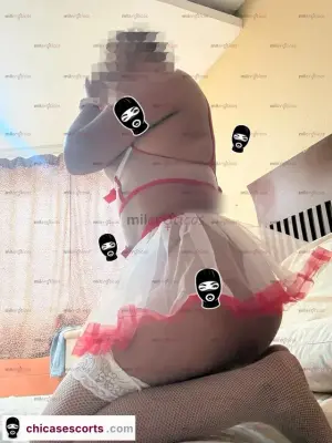 Dame Unas Ricas Nalgadas Mientras Me La Metes Bien Rico Papi, Escorts en Bogotá — 23 años