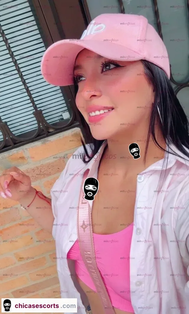 Foto de Hermosa Y Encantadora Fotos Reales Lindo Rostro Coqueta Y Dulce — imagen 7