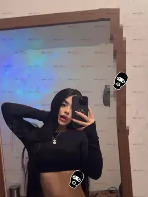 Ariana Hermosa Rampunzel Que Te Atrapa Con Su Bello Pelo Negro Hasta Sus Nalgas, Escorts en Pereira, Colombia — 20 años