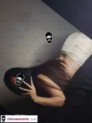 Cogeme Del Cuello Mientras Jalas Mi. Largo Pelo, Escorts en Bogotá — 36 años