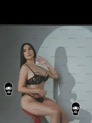 Nicol Belleza Irresistible, Escorts en Medellín, Colombia — 18 años