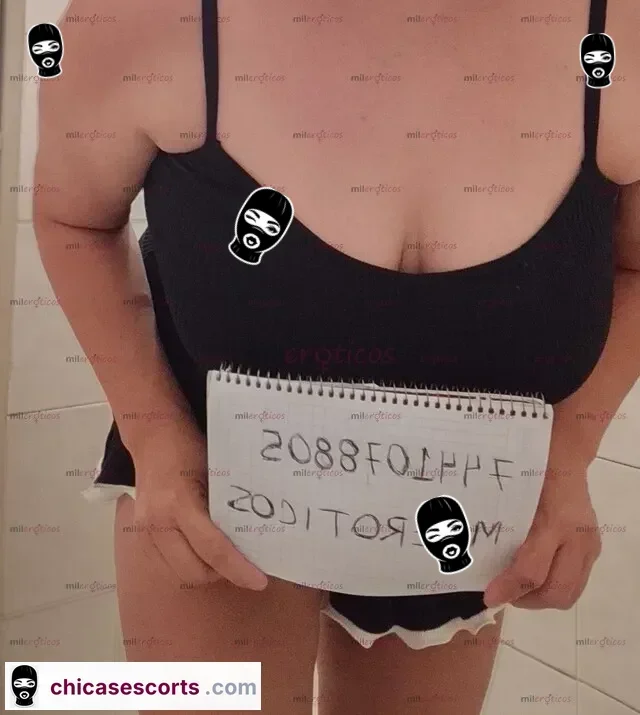 Sere Tu Amante Complaciente Cachonda Mi Nombre Es Paola Conoceme, Escorts en Bogotá, Colombia — 21 años